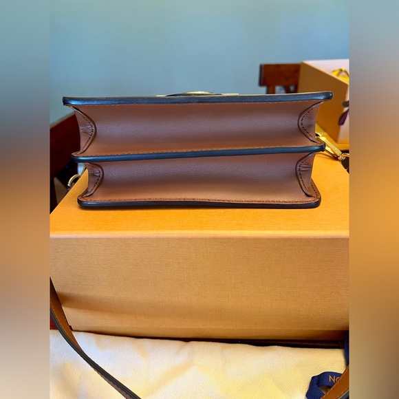 Louis Vuitton Dauphine Mini Monogram Reverse - Picture 10 of 10